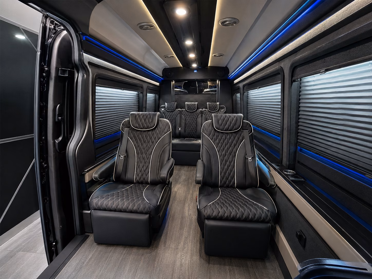 santa clarita airport shuttle buses for employees