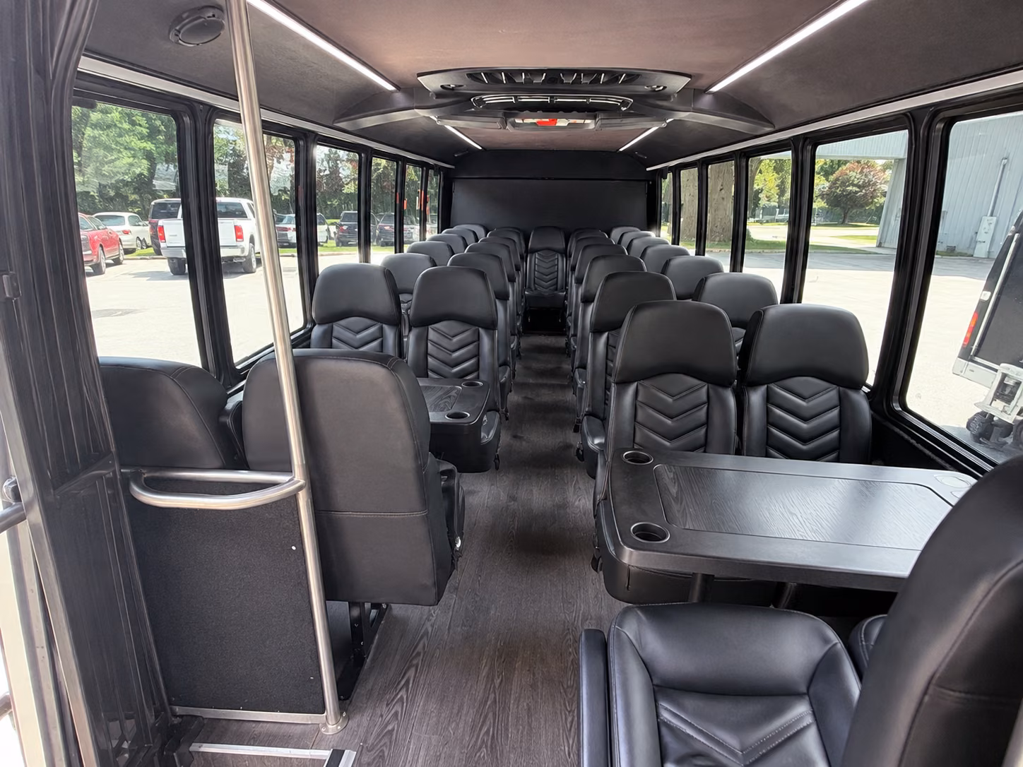 santa clarita government meeting and conference shuttles