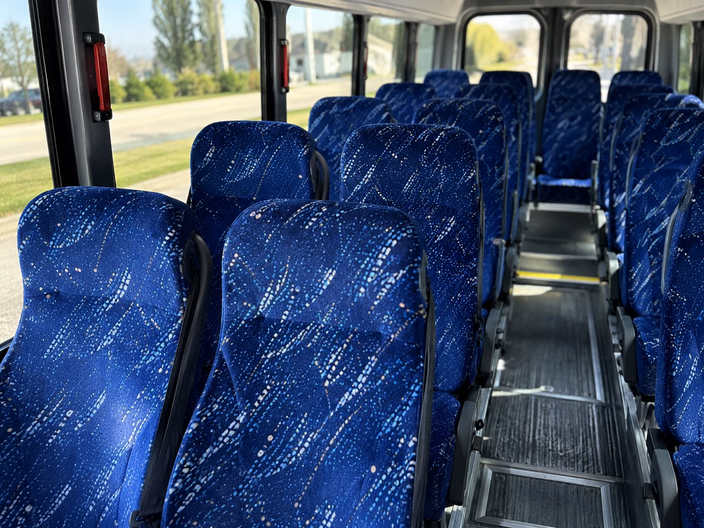 santa clarita hospital and campus shuttle bus rentals